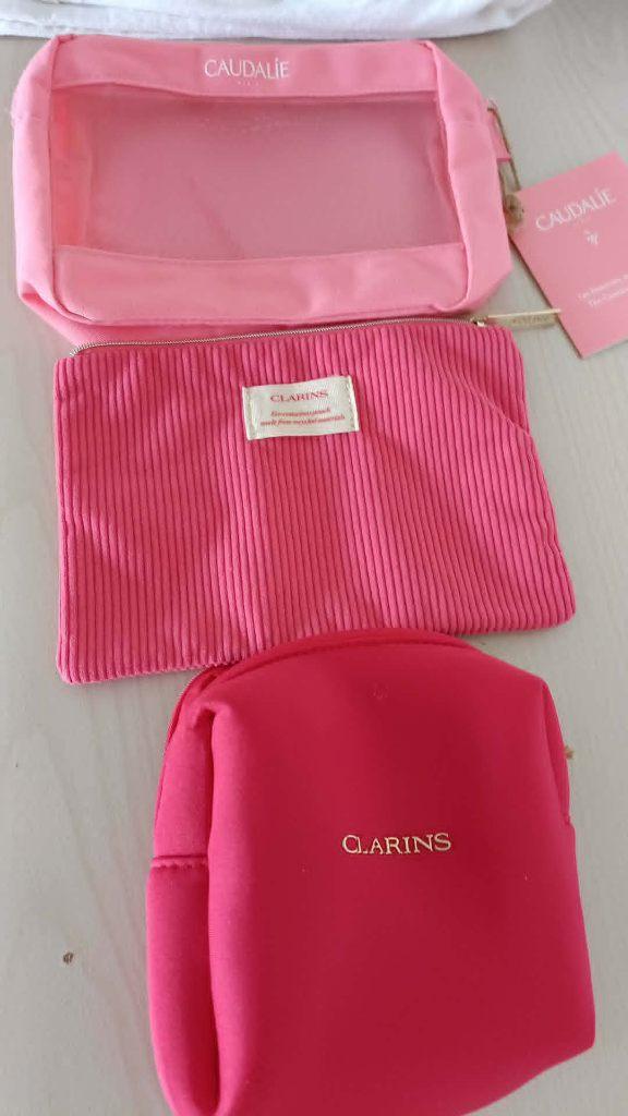 3 Toilettasjes NIEUW clarins, Bijoux, Sacs & Beauté, Enlèvement, Neuf, Rose