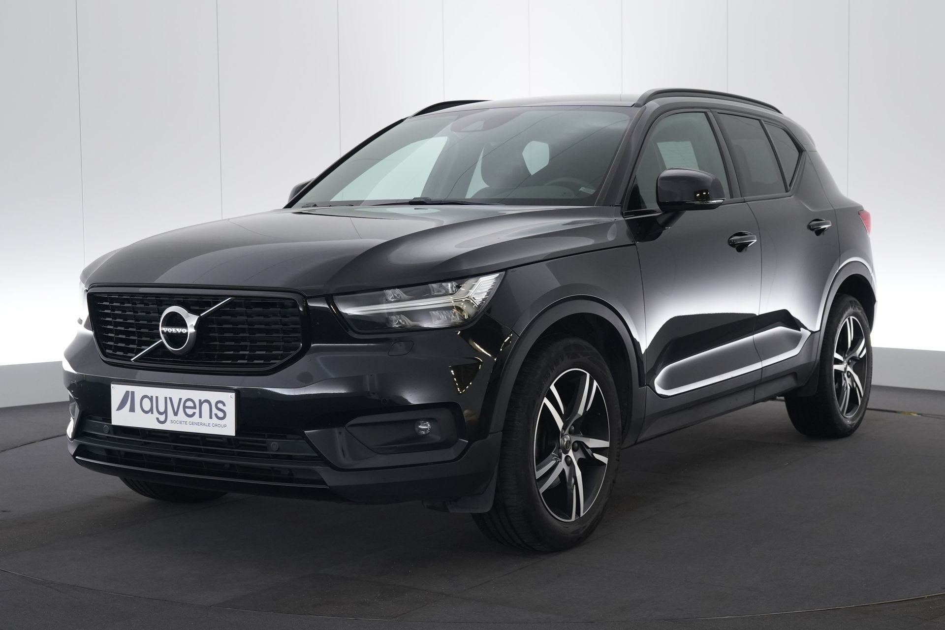 (2ATD033) VOLVO XC40, Autos, https://public.car-pass.be/vhr/7b4fa4ff-c4a8-4fac-98e1-1a1c49283bb4, Achat, Euro 6, Entreprise