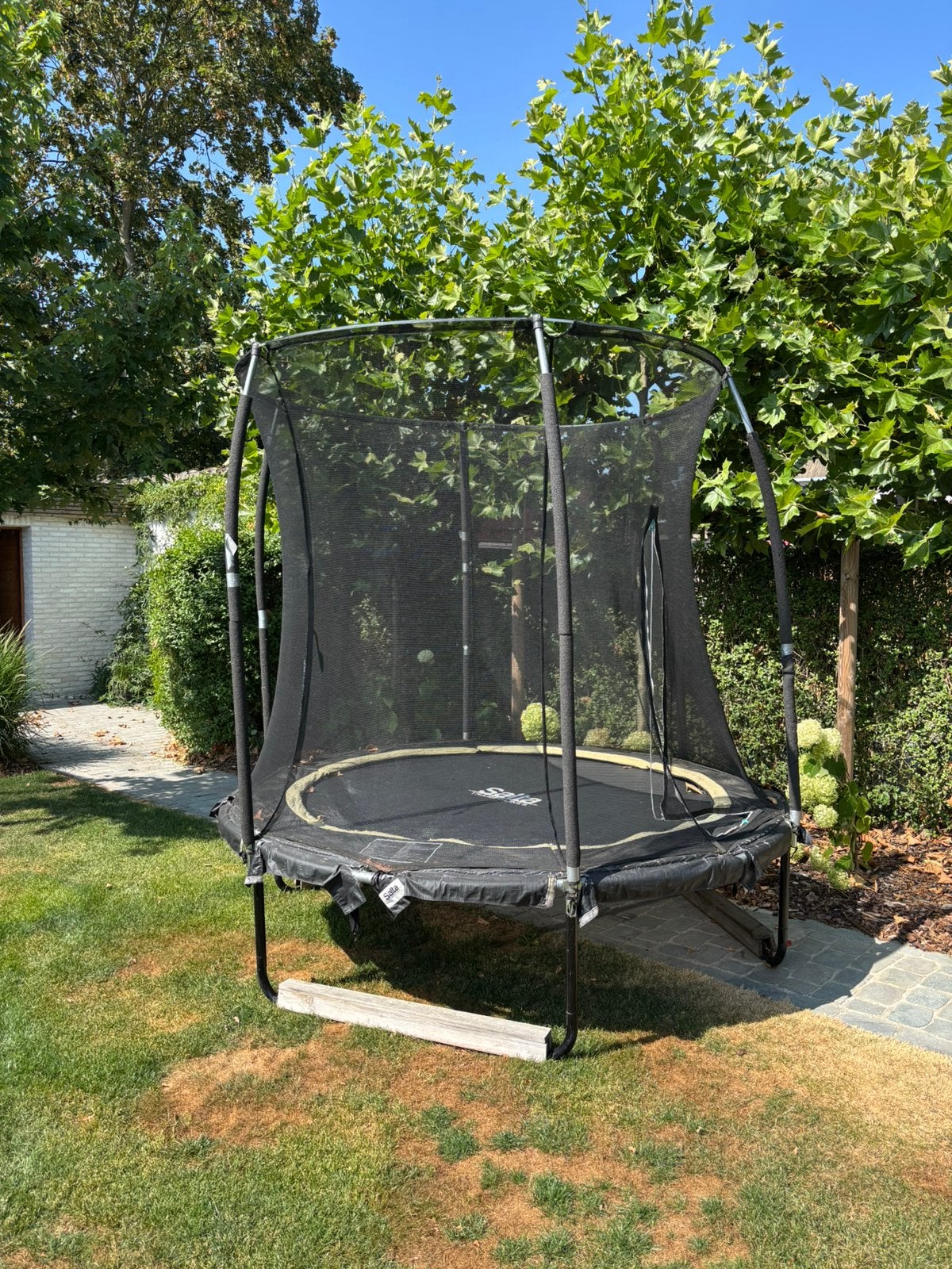 Salta trampoline 252cm, Enfants & Bébés, Jouets | Extérieur | Trampolines, Enlèvement, Utilisé