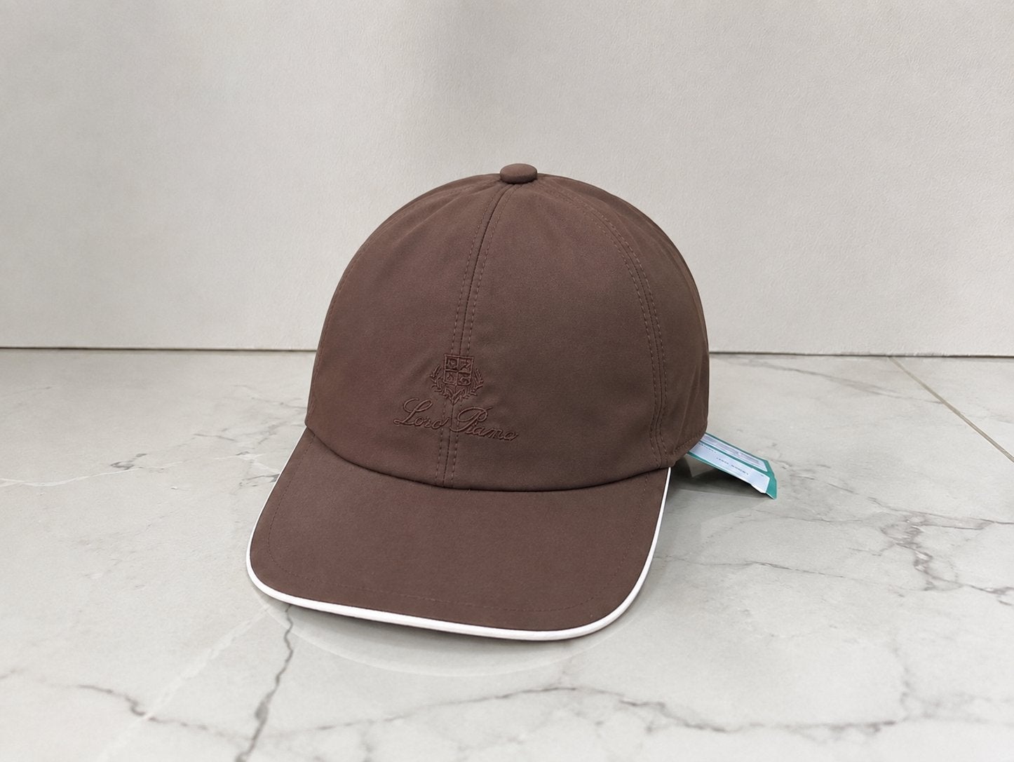 Casquette Loro Piana Storm System - MARRON + BOX taille M, Enlèvement ou Envoi, Comme neuf, Casquette