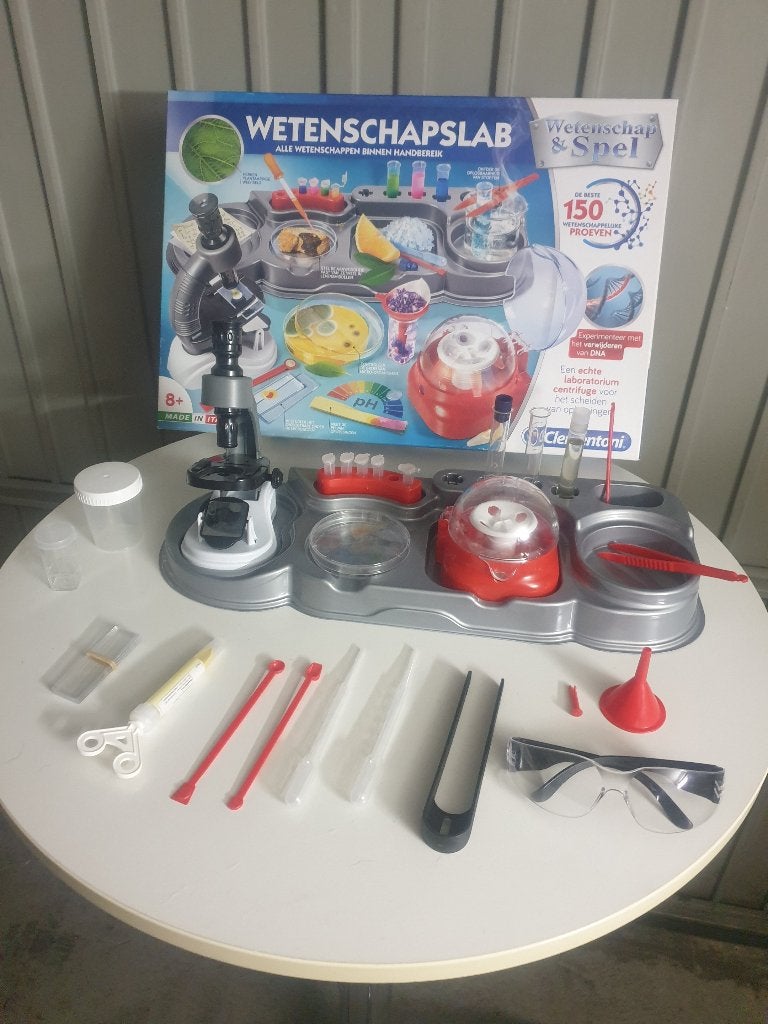 CLEMENTONI - Science Lab, Hobby en Vrije tijd, Gezelschapsspellen | Overige, Zo goed als nieuw, Ophalen of Verzenden