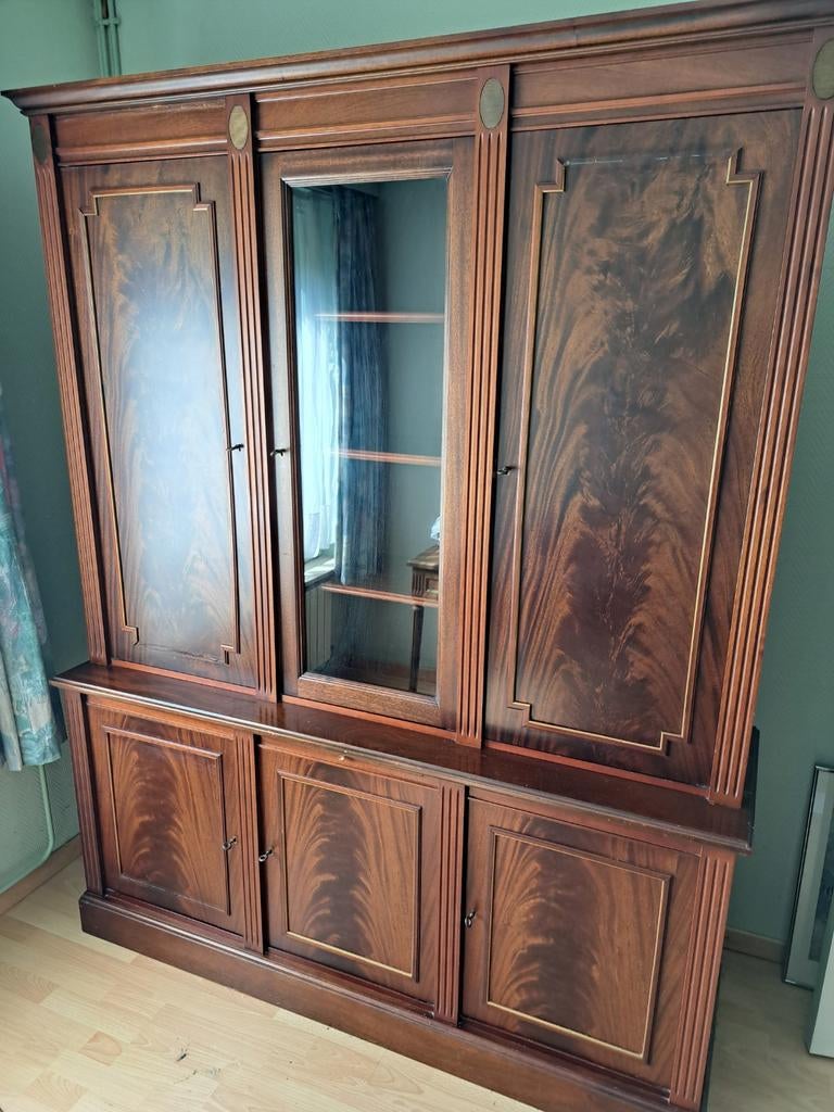 Meuble de bureau, Enlèvement