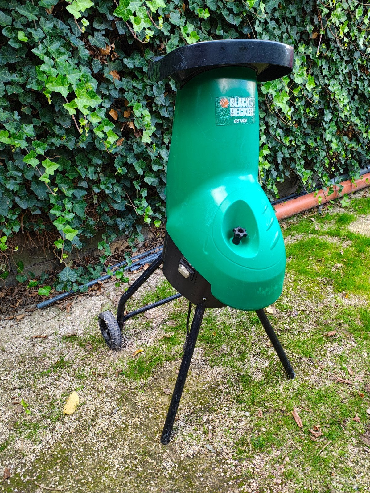 Black & Decker GS1800 elektrische tuinhakselaar – 1800 W, Tuin en Terras, Ophalen, Gebruikt, Elektrisch, Black&Dekker