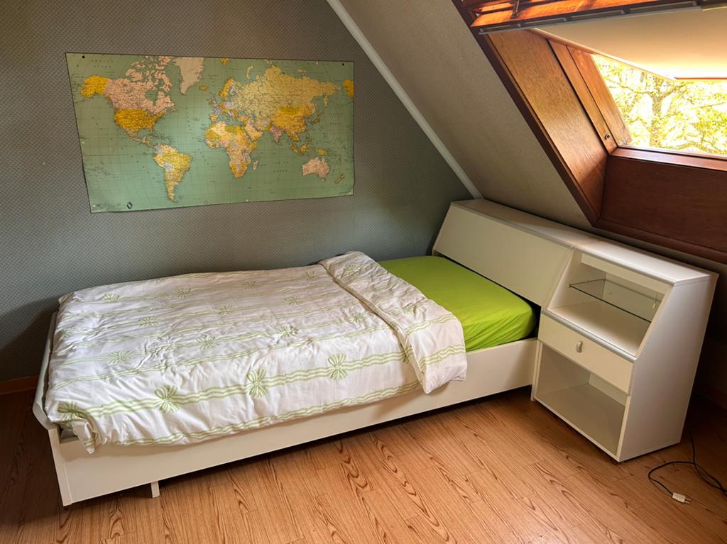 1-persoonsbed + nachtkastje, Ophalen, Gebruikt, Eenpersoons, Modern