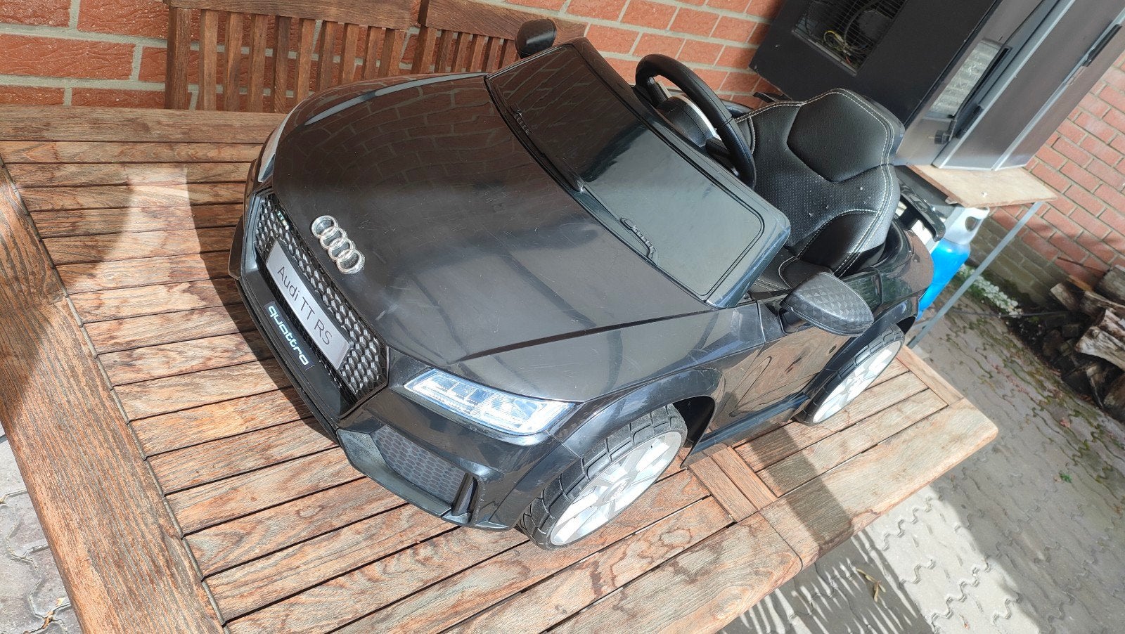 Audi TT RS 12V inclusief afstandsbediening en lader., Ophalen, Gebruikt