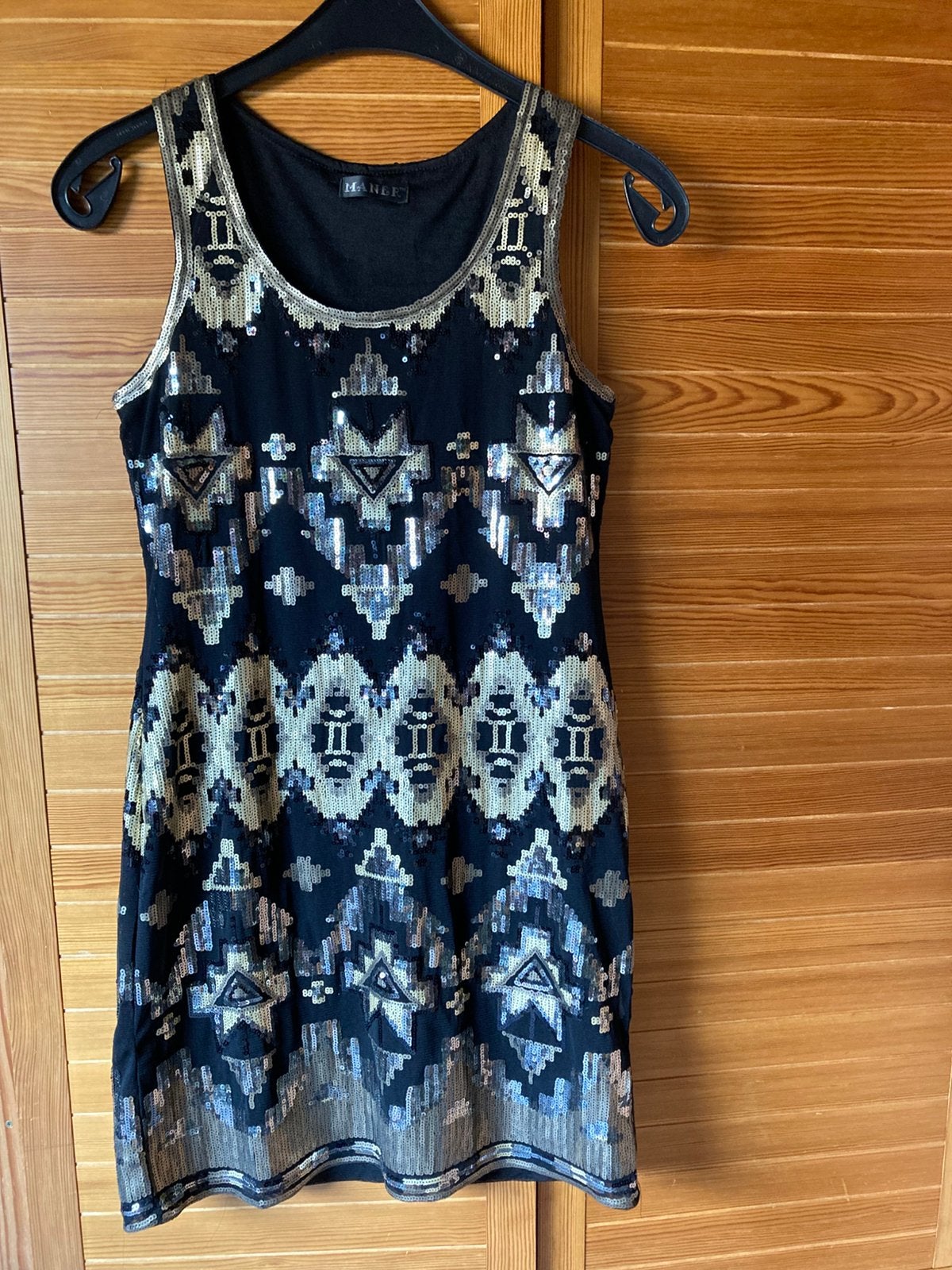 Robe à sequins, Vêtements | Femmes, Envoi