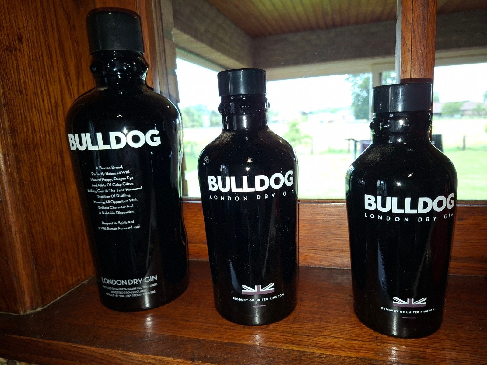 3 lege Bulldog Gin flessen – decoratie/verzameling, Verzamelen, Ophalen