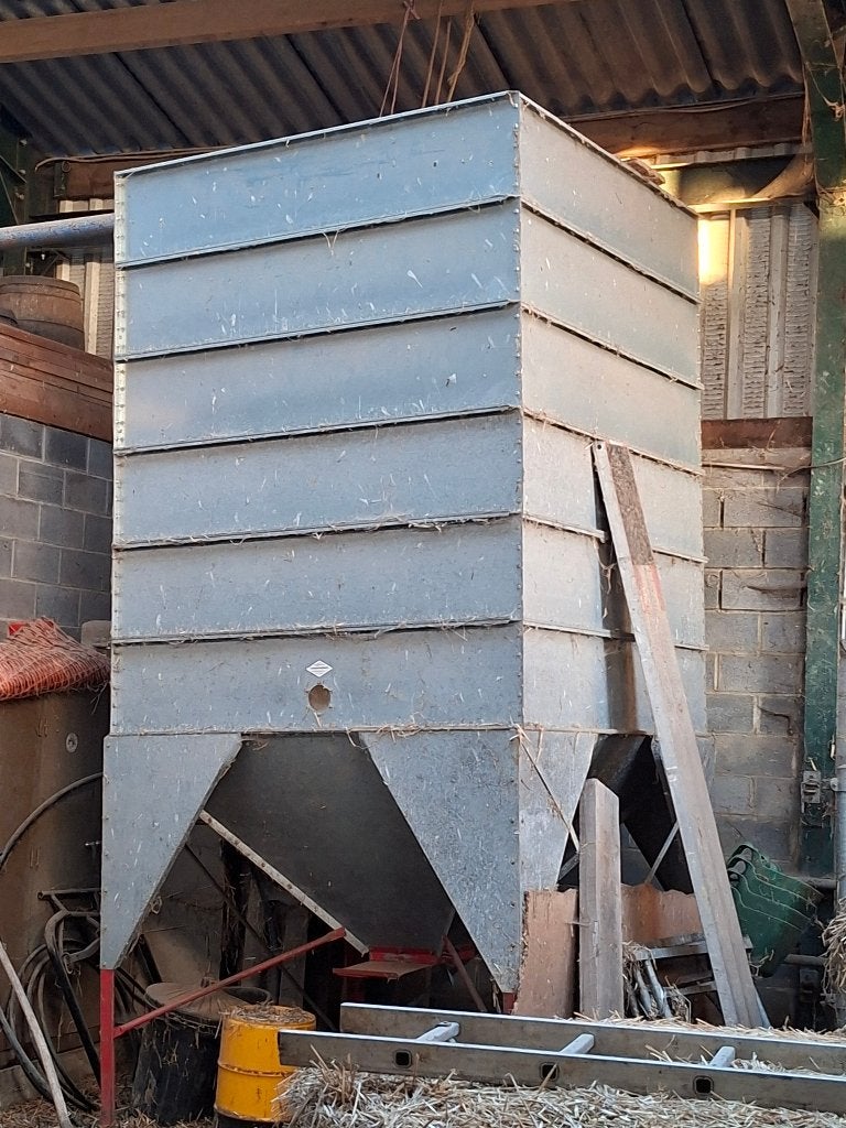 silo aliments d'intérieur, Enlèvement, Autres espèces