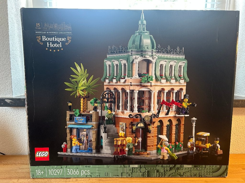 Lego Icons Modular 10297 - Boutique Hotel, Lego, Ophalen of Verzenden, Zo goed als nieuw, Icons