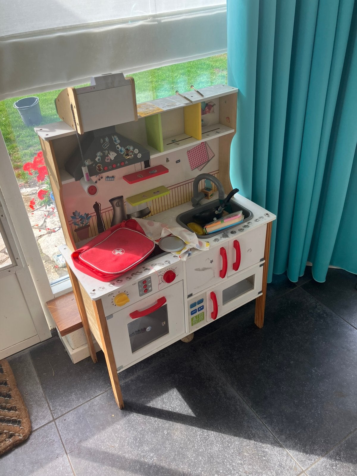 Speelkeukentje met toebehoren, Kinderen en Baby's, Ophalen, Zo goed als nieuw, Hout, Speelkeuken