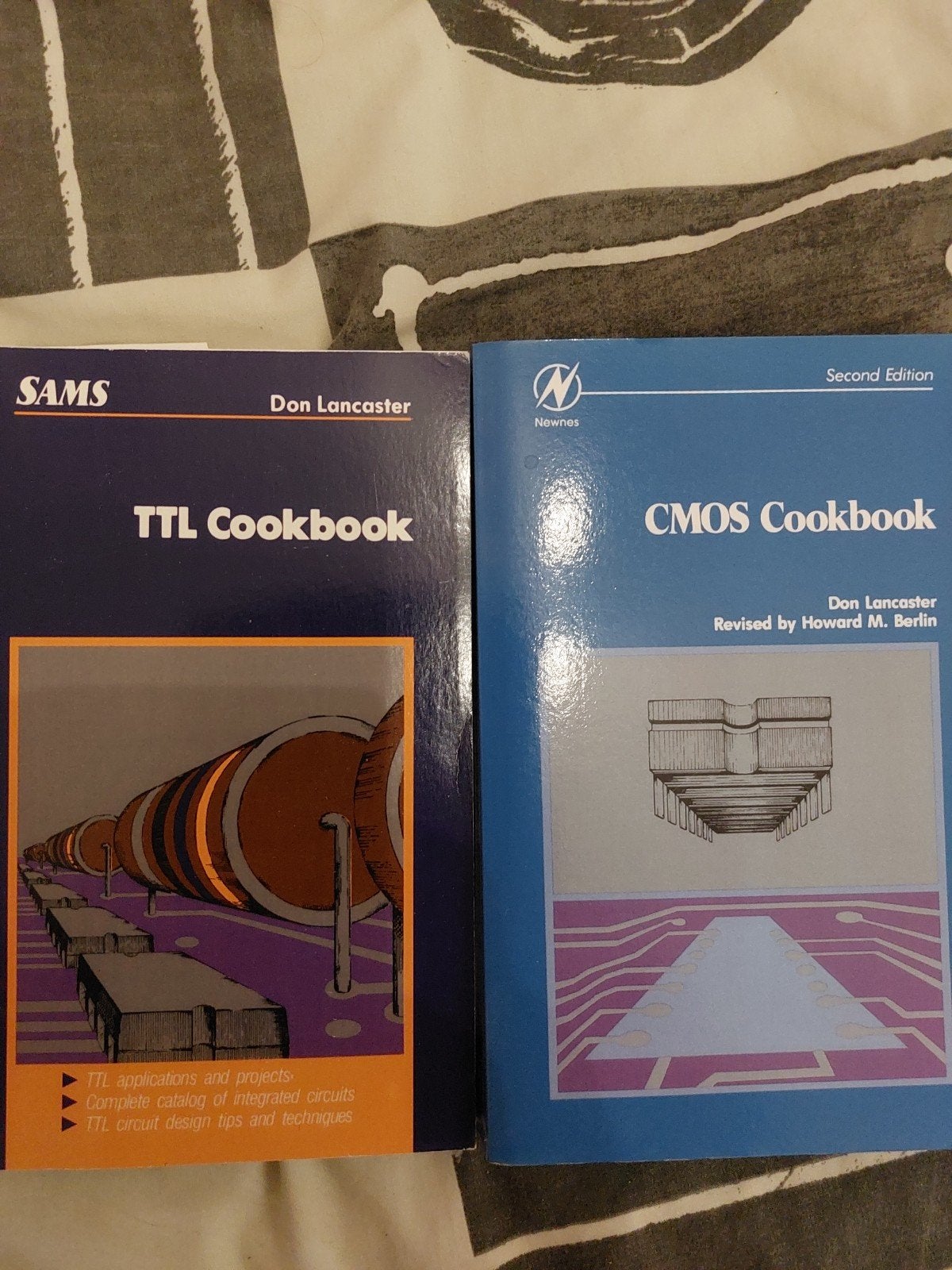 Livre de recettes TTL + Livre de recettes CMOS, Livres, Neuf, Enlèvement ou Envoi, Électrotechnique, Don lancaster