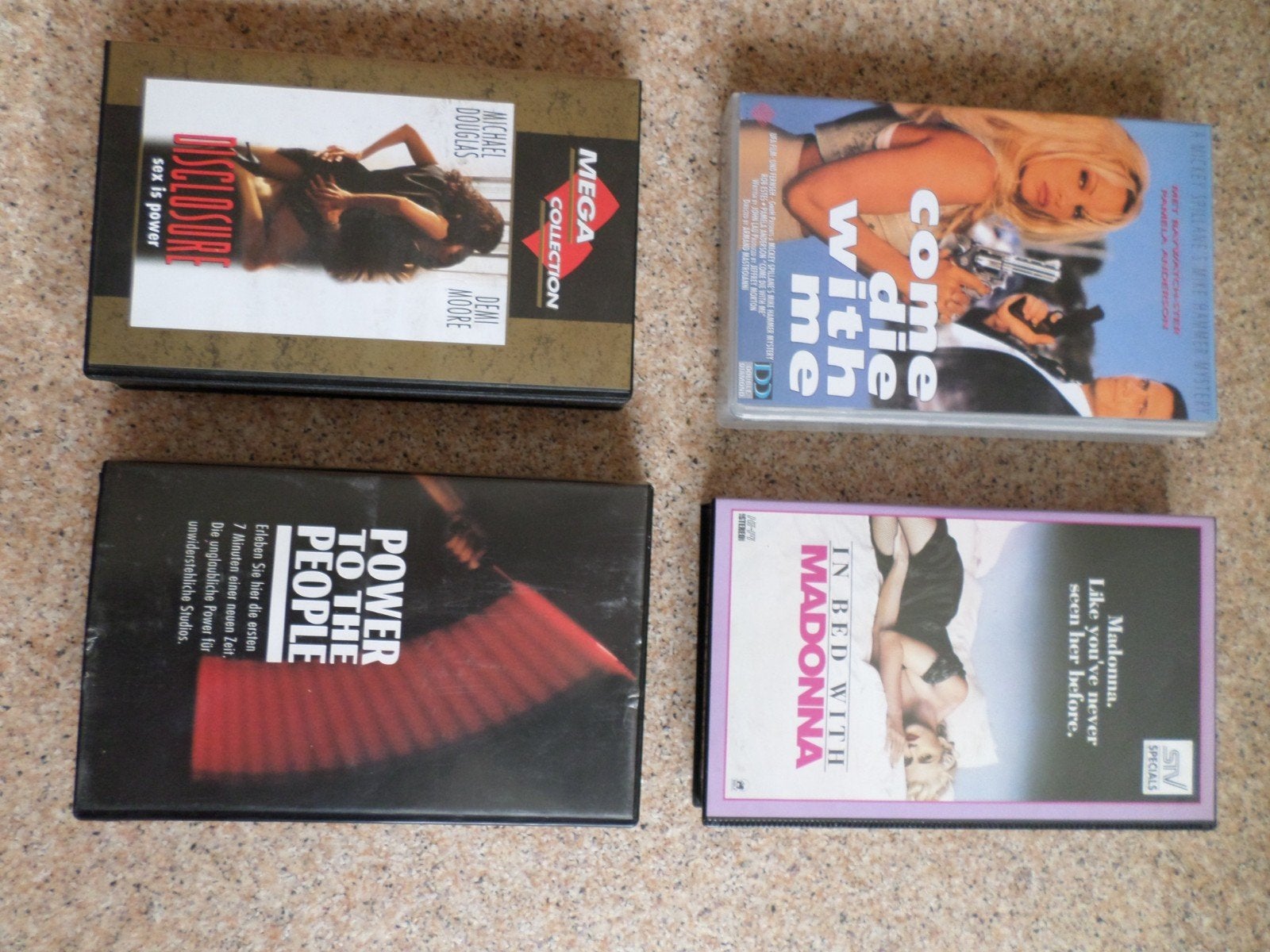 4 vidieo  banden, Cd's en Dvd's, VHS | Film, Ophalen