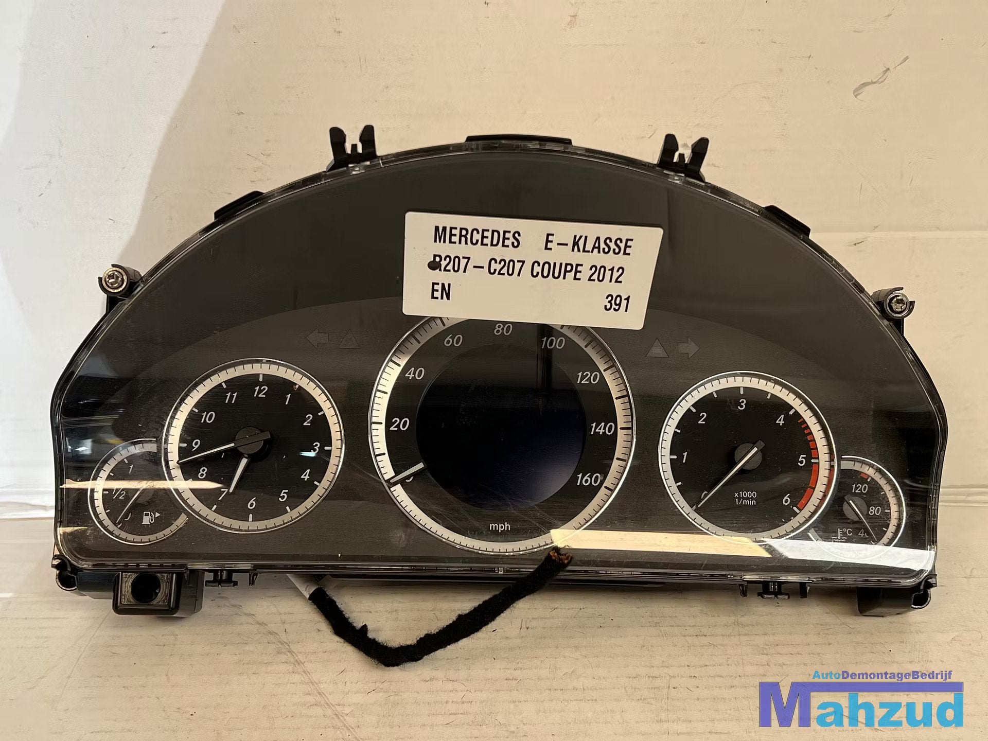 MERCEDES E klasse C207 UK km teller 2009-2016 A2129003513, Auto-onderdelen, Gebruikt, Mercedes-Benz AG, Mercedes-Benz, Mercedesstrasse 120
70372  Stuttgart, DE