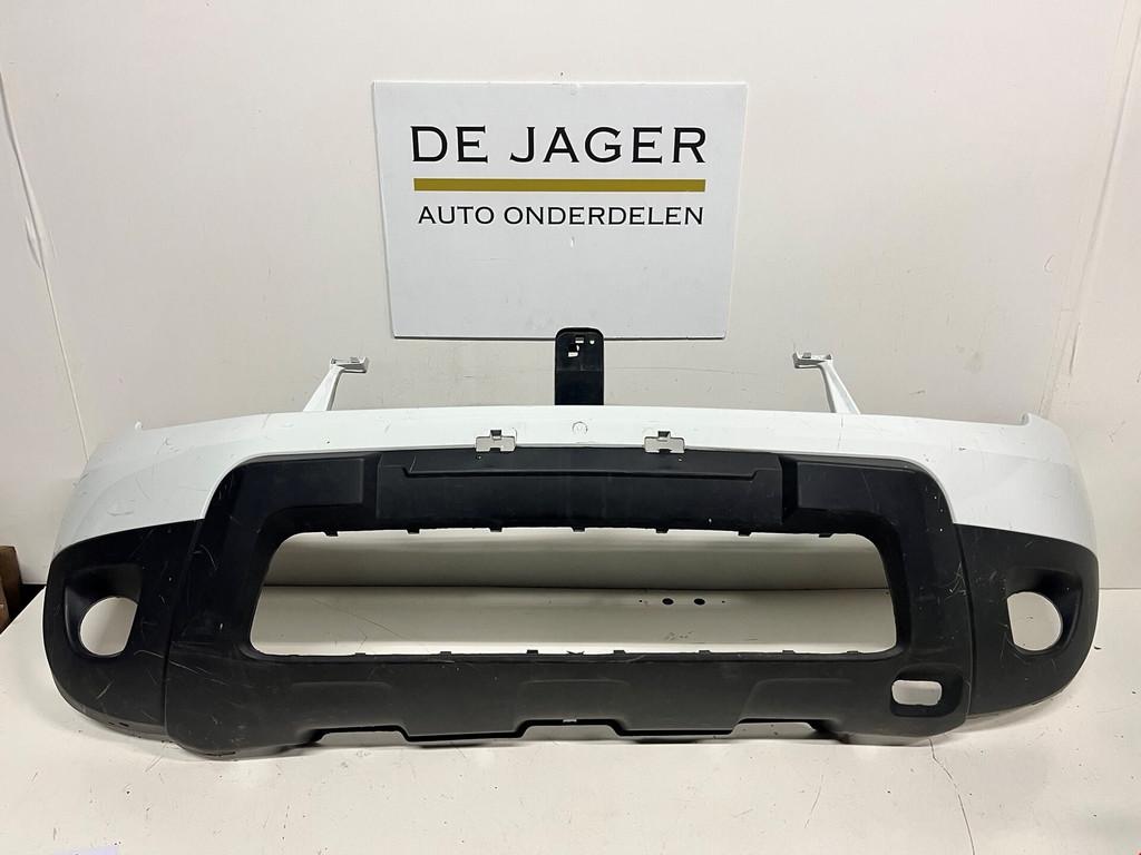 DACIA DUSTER VOORBUMPER BUMPER 620220025R 2010-2017, Auto-onderdelen, Dacia, Gebruikt, Voor, Automobile-Dacia SA