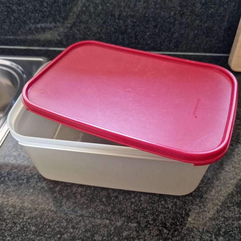 Tupperware bewaardoos 4.3 l, Ophalen of Verzenden, Bewaardoos