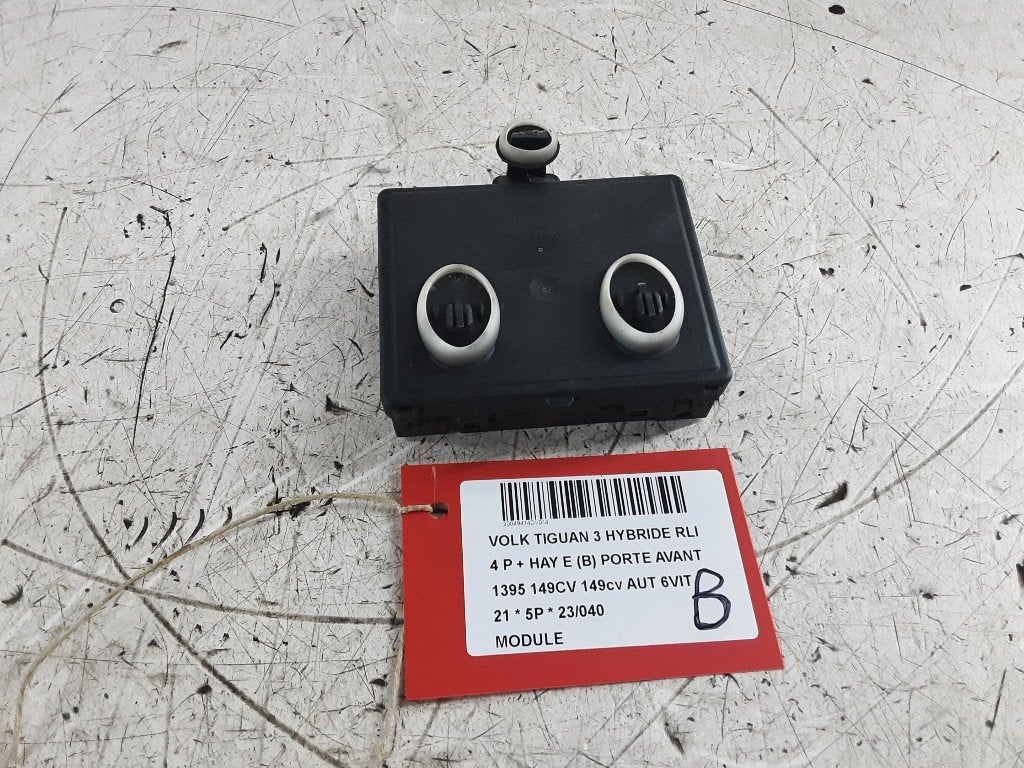 UNITE ELECTRONIQUE Volkswagen Tiguan (AD1) (5Q0959592F), Volkswagen, Mevr. I. Hauben, Utilisé, Rue de l'Espoir 34 34
4030  GRIVEGNÉE, BE