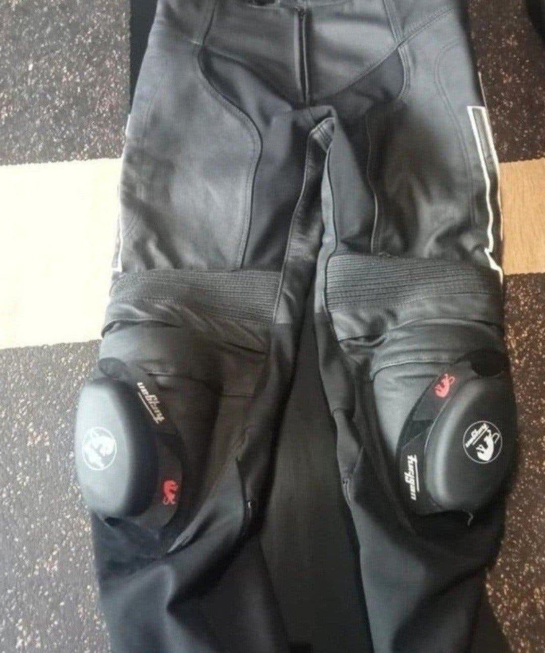 pentalon moto de marque furygan taille 42, Motos, Enlèvement ou Envoi