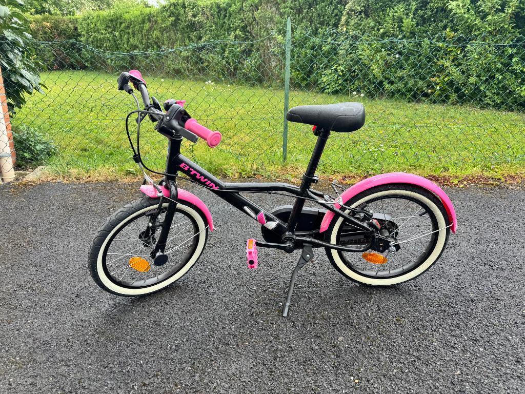 Vélo enfant comme neuf 14 pouces, Fietsen en Brommers, Fietsen | Kinderfietsjes, Ophalen, Velgrem, BTwin Décathlon, Minder dan 16 inch