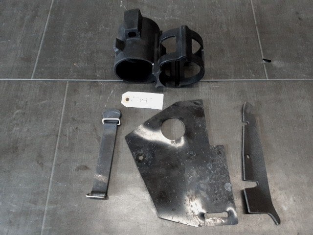 R7 2022 - 2024 Yamaha Rubber Rubber divers D1-62054