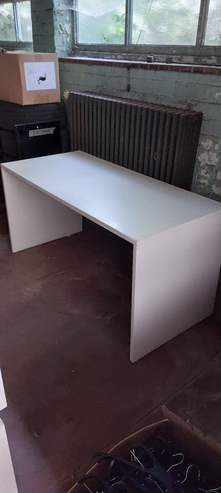 Nette witte mdf tafel 160cm br x 75cm d x 81cm h of buro, Enlèvement, Table