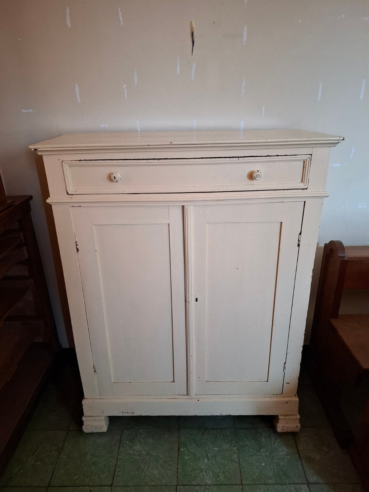 Ancien buffet de campagne peint – meuble de rangement, Enlèvement