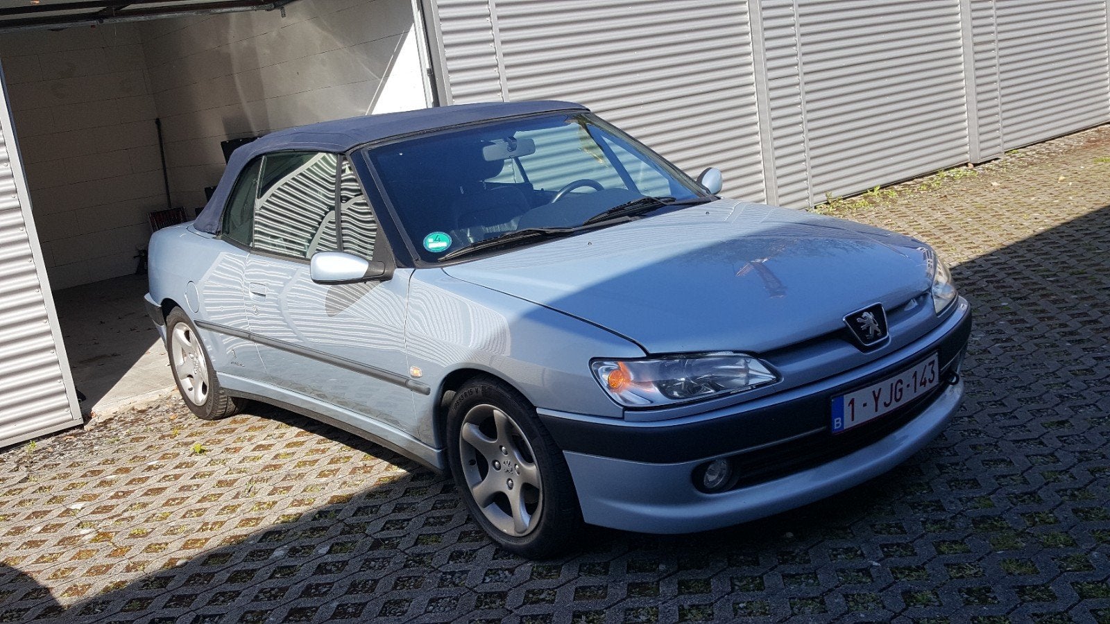 PEUGEOT 306 cabrio, ice blue in nieuwstaat!, Zwart, 4 cilinders, Blauw, Leder