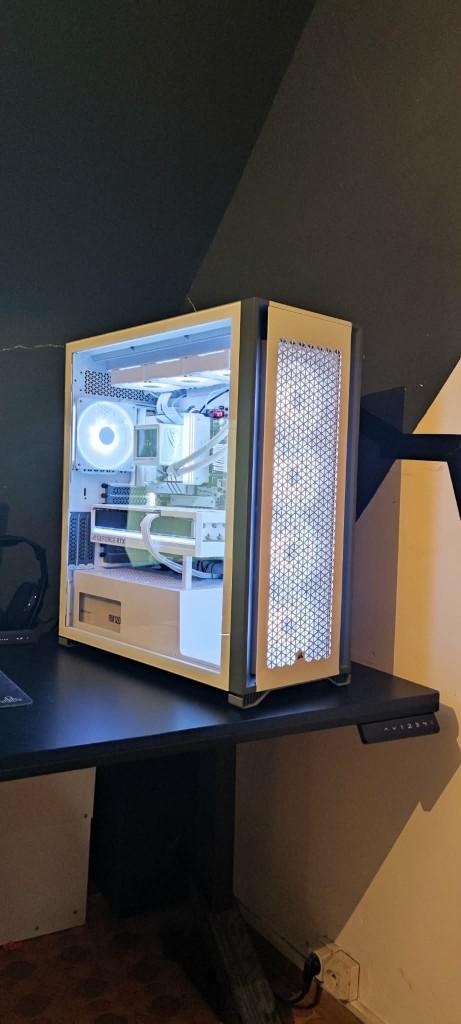 Nieuw Custom Gaming pc neem zeker een kijkje, Ophalen, Custom Gaming Pc, 32 GB, Nieuw