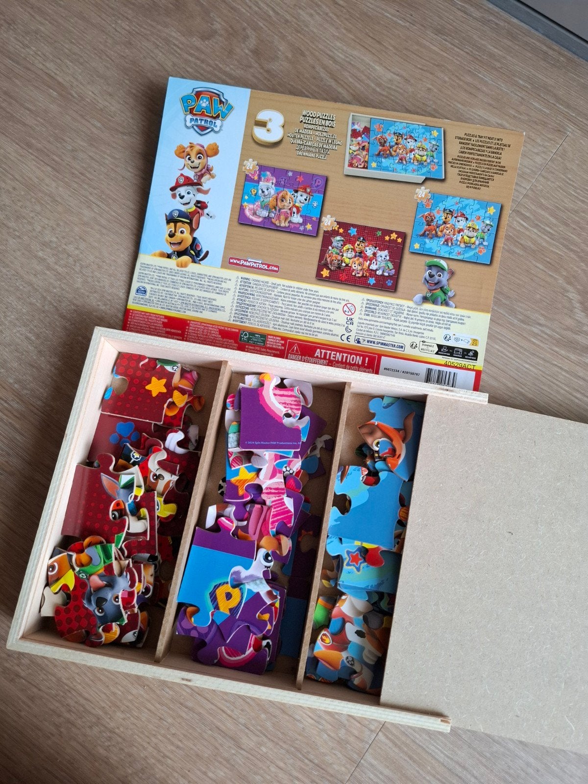 Houten puzzels, Ophalen, 2 tot 4 jaar, 10 tot 50 stukjes, Zo goed als nieuw