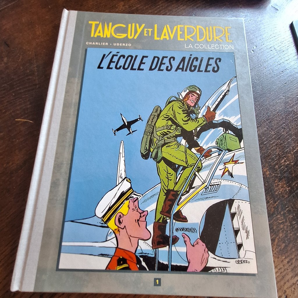 tanguy et laverdure l'ecole des aigles  charlier uderzo, Verzenden, Zo goed als nieuw, Charlier uderzo