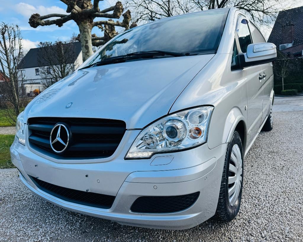 PRACHTIGE MERCEDES VITO 3.0CDI V6 AUTOMAAT AIRCO TREKHAAK, Automaat, Euro 5, Achterwielaandrijving, Zwart