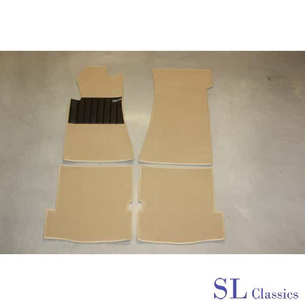 Tapijt set 4-delig Creme Mercedes-Benz SL, W107 - R107, Auto-onderdelen, Interieur en Bekleding, Mercedes-Benz, Nieuw, Ophalen of Verzenden