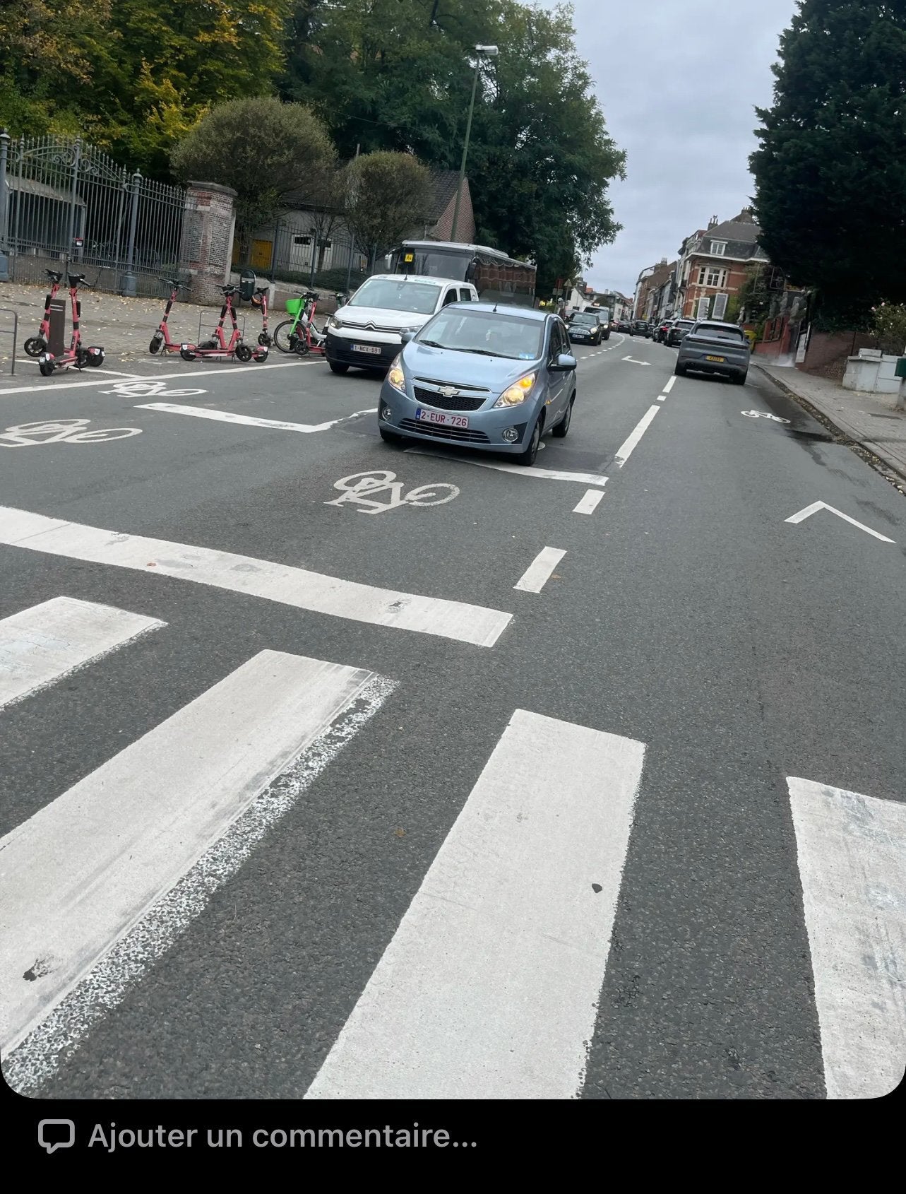 Voiture a vendre quelque trace usure, Euro 5, Achat, Boîte manuelle, Noir