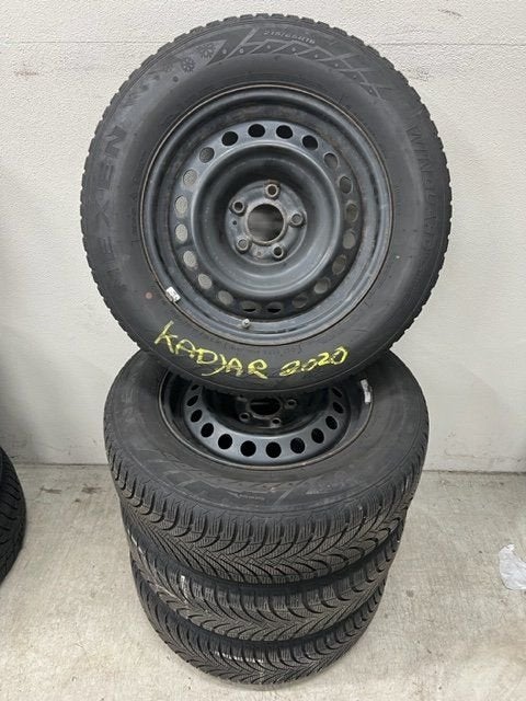 Winterset Renault Kadjar Nexen Winguard Snow 215/65 R16, Ophalen, -, Banden en Velgen, Winterbanden