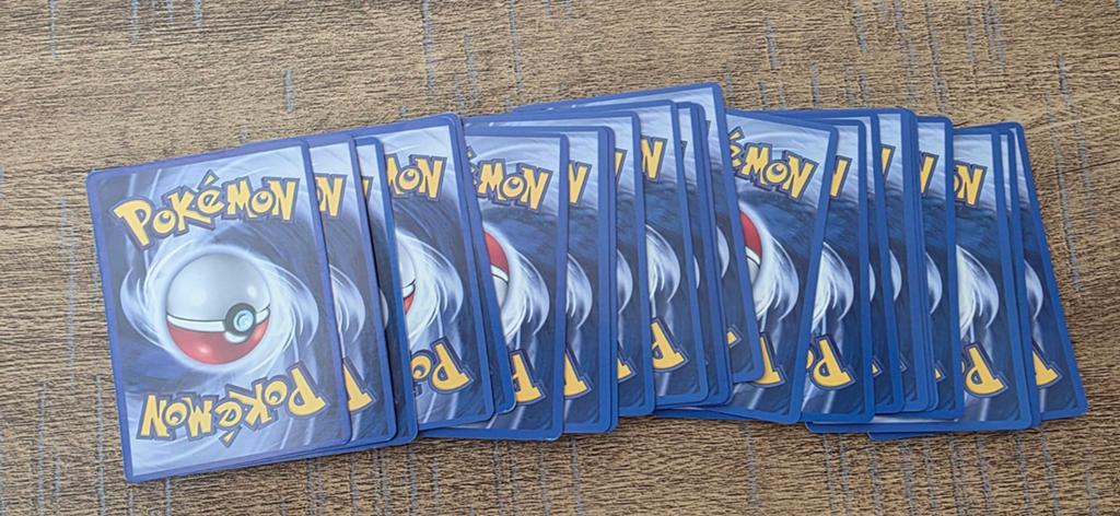 Lot de 96 Cartes Pokémon, Collections, Enlèvement ou Envoi
