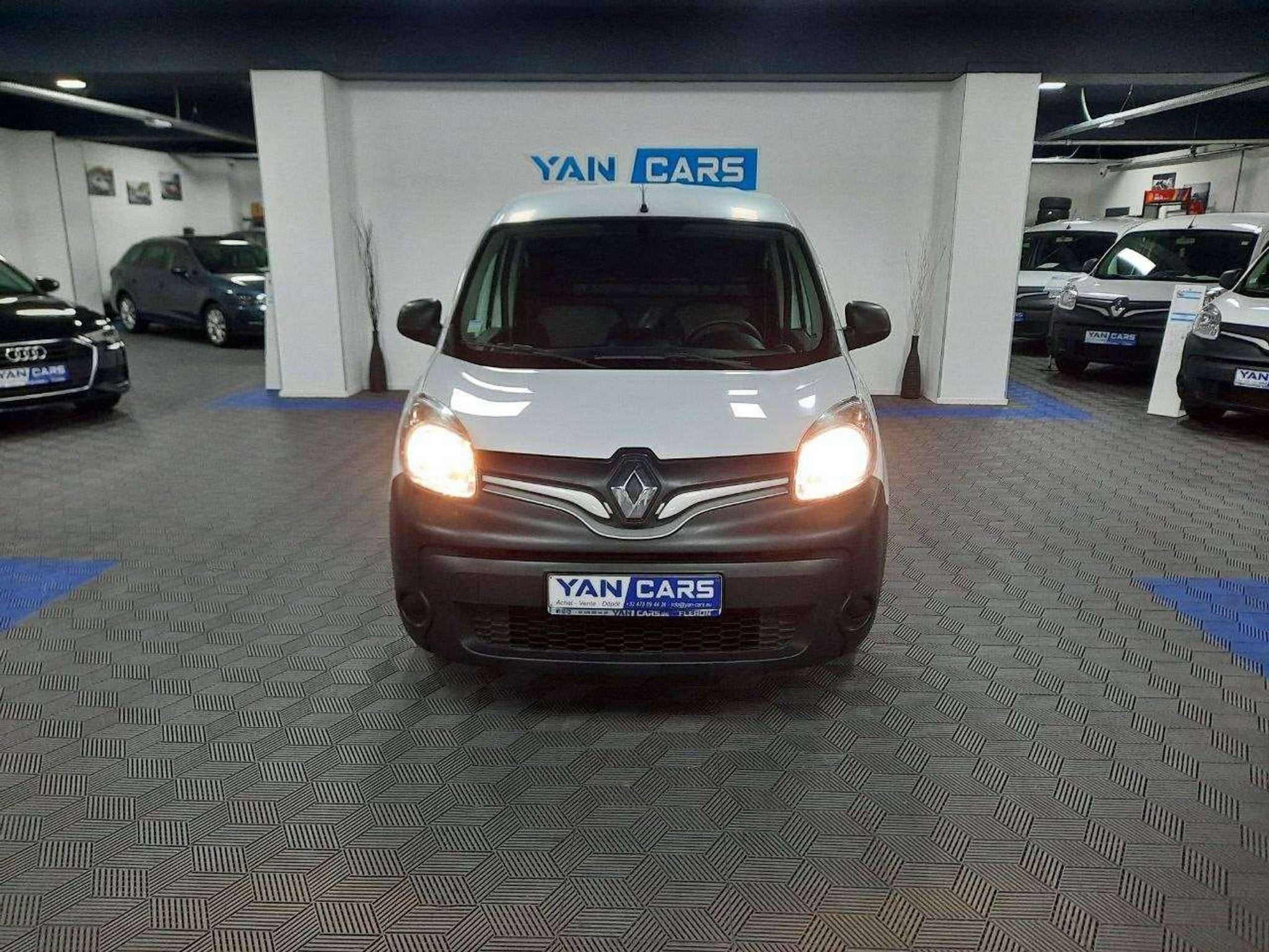 Renault Kangoo Climatisation | Tôlée intégrale | Garantie, Autos, Achat, Euro 6, Entreprise, 2 places