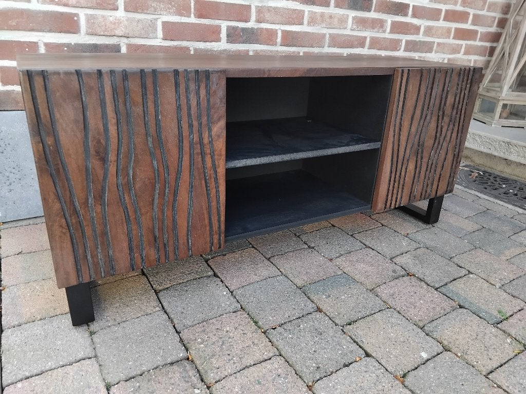TV meubel 107 cm in mango hout, Huis en Inrichting, Ophalen, Zo goed als nieuw