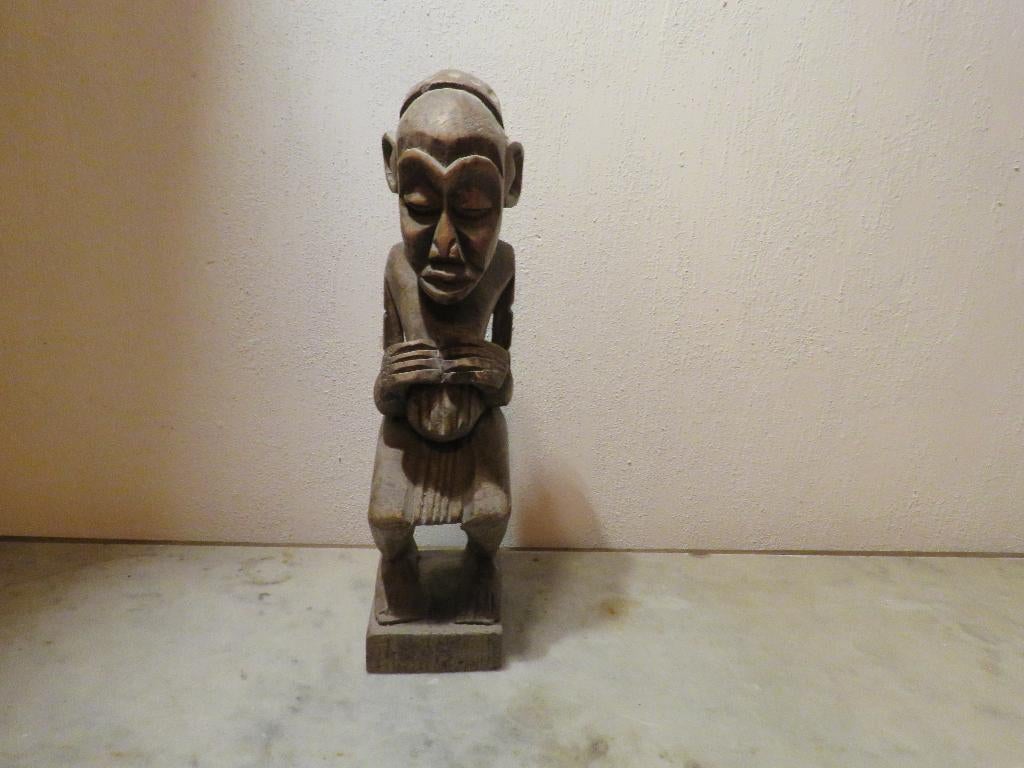 Statue africaine Luba Zaïre, Enlèvement ou Envoi