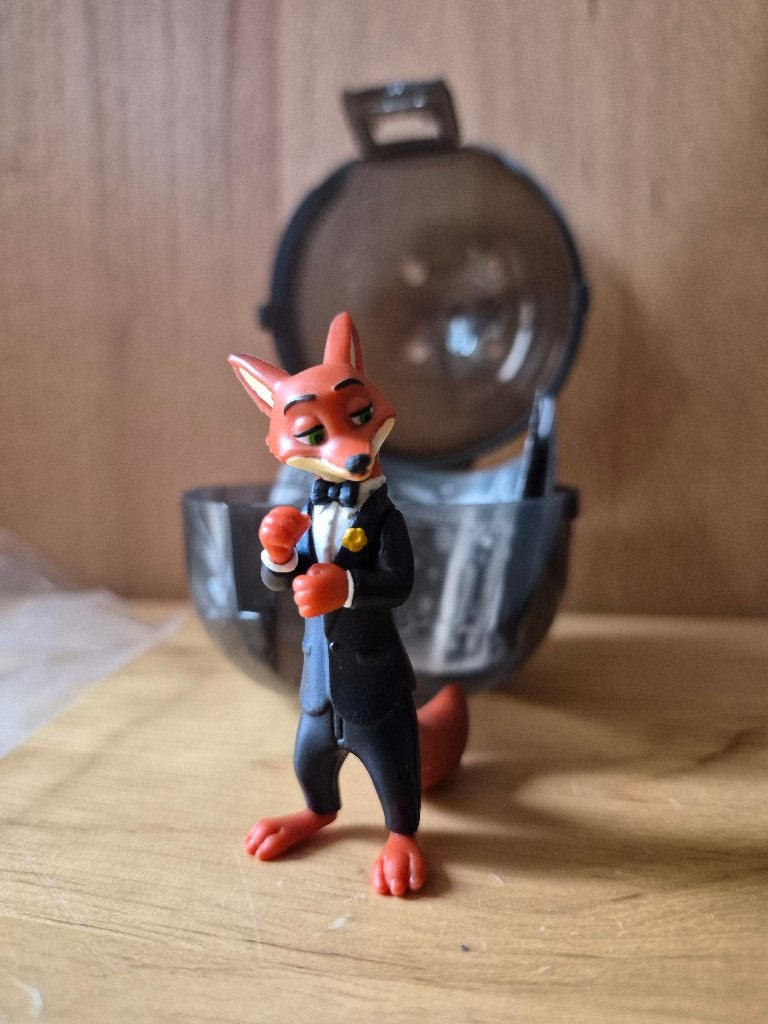 Gachapon Zootopie 2 – Nick en costume, Enlèvement, Comme neuf