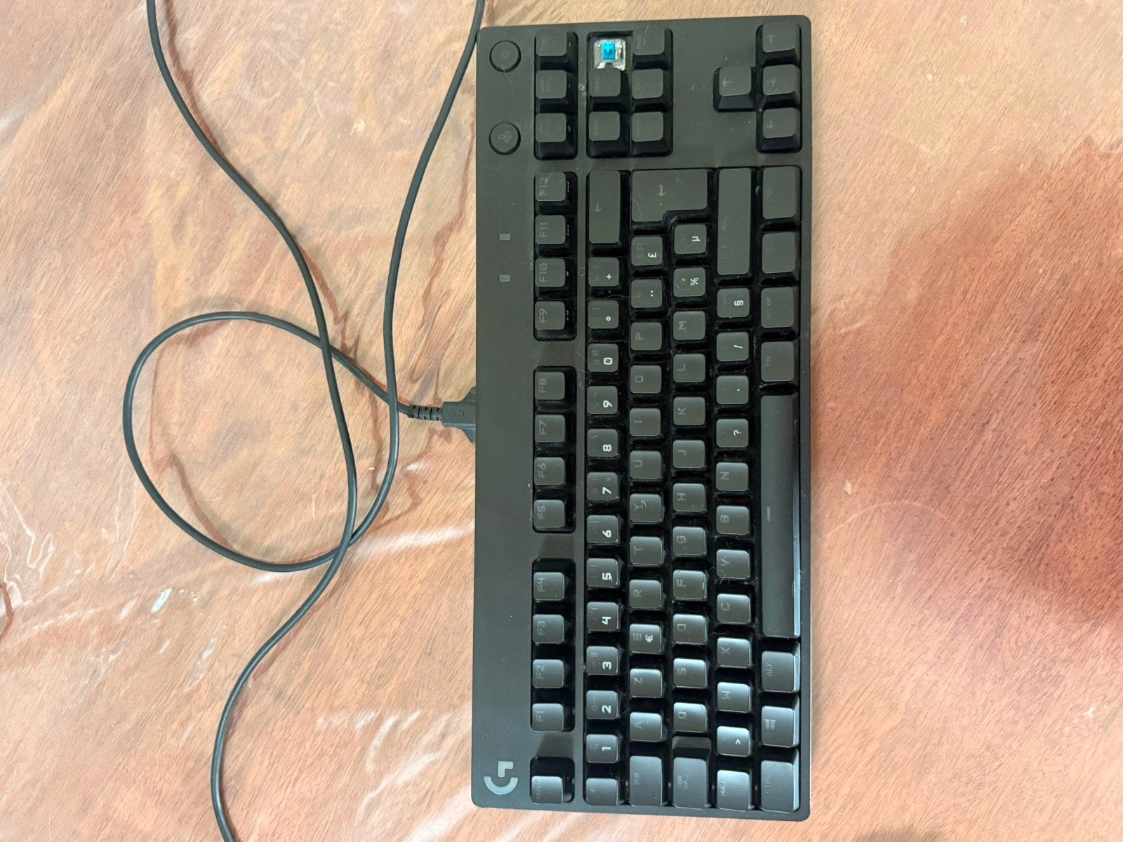Clavier Logitech pro Led, Informatique & Logiciels