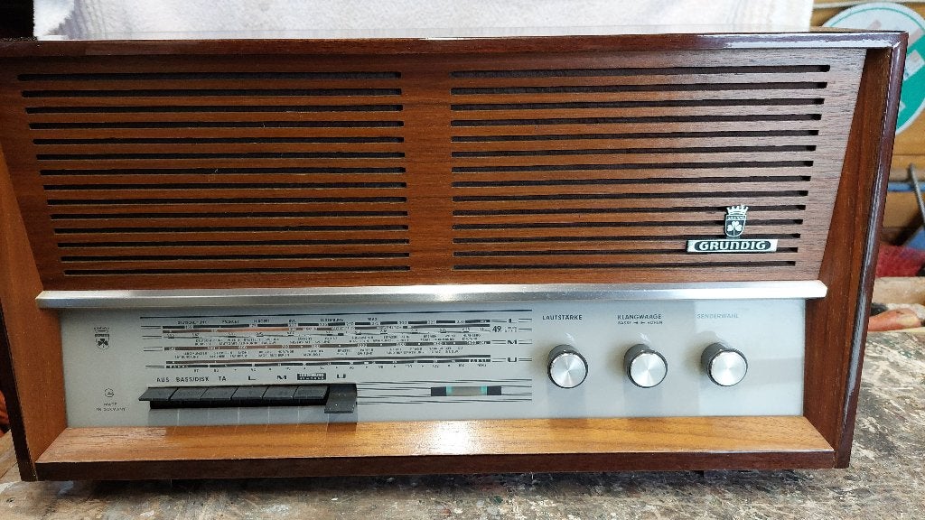 vintage radio grundig, Ophalen