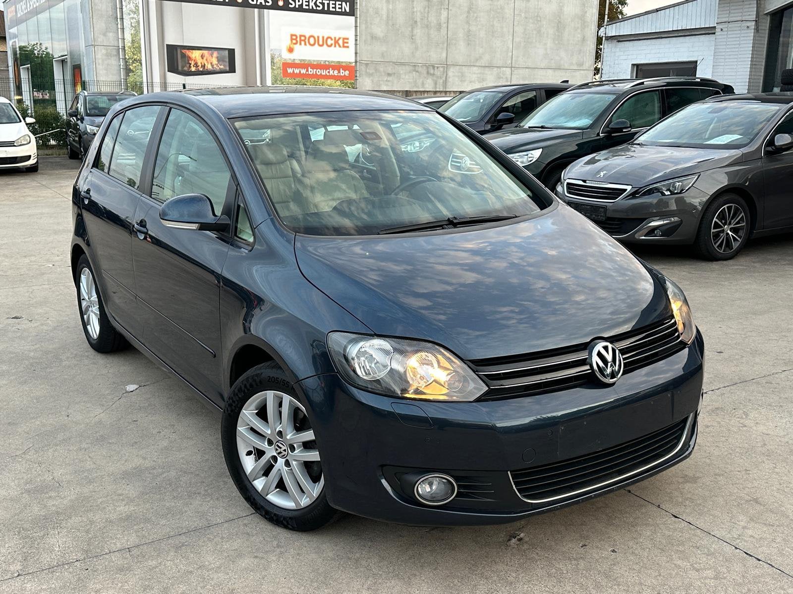 Volkswagen Golf Plus 1,4 L à essence 106000 KLM, Autos, Euro 5, Achat, https://public.car-pass.be/vhr/87d9aa10-fe6c-4765-afa4-b62000136122