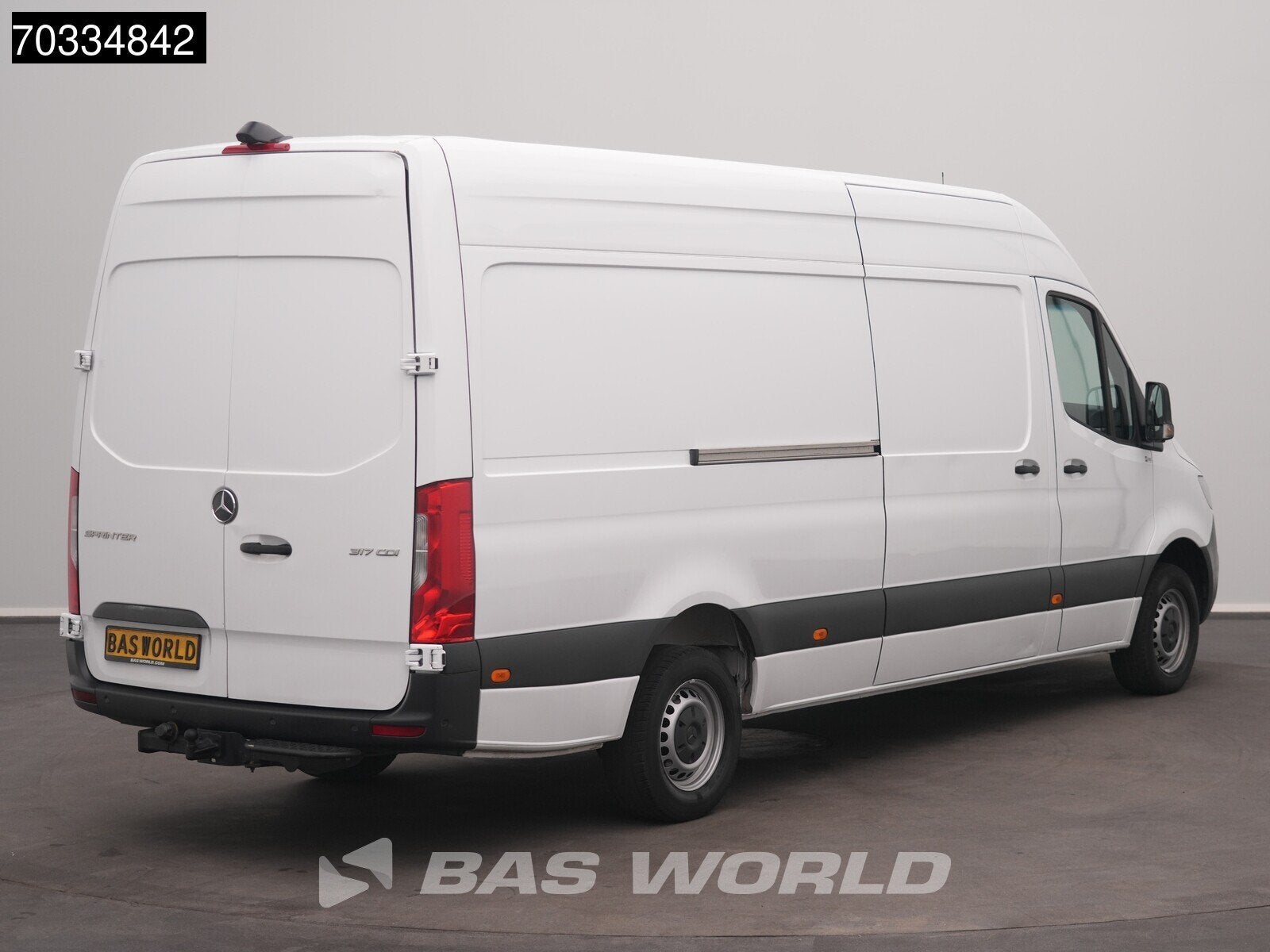 Mercedes Sprinter 317 CDI Automaat L3H2 3,5t Trekhaak 170PK, Autos, Camionnettes & Utilitaires, Cuir, Achat, Euro 6, Entreprise