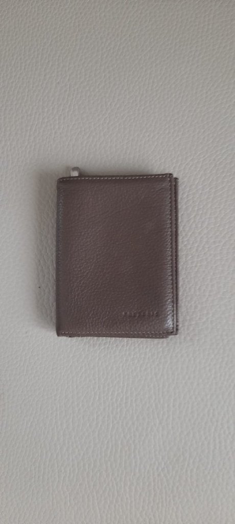 Lederen portefeuille,taupe,merk : Freteroc., Handtassen en Accessoires, Overige merken, Gebruikt, Bruin, Ophalen of Verzenden