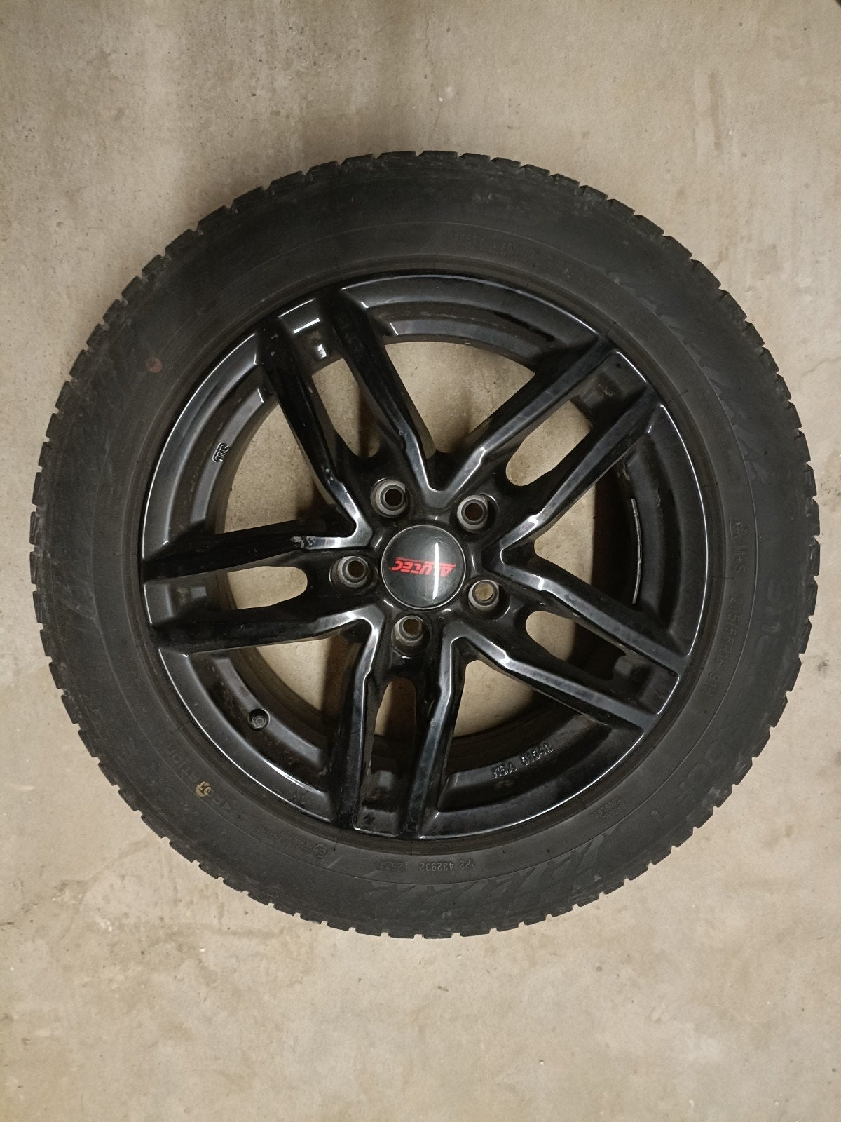 4 jantes noires 5x114,3 pour Toyota Corolla 2021 et pneu, Autos : Pièces & Accessoires, Pneus & Jantes, Pneus hiver, 16 pouces
