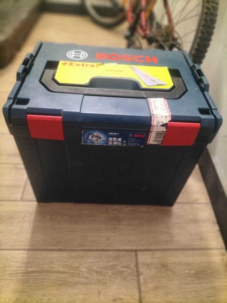 Scie circulaire Bosch