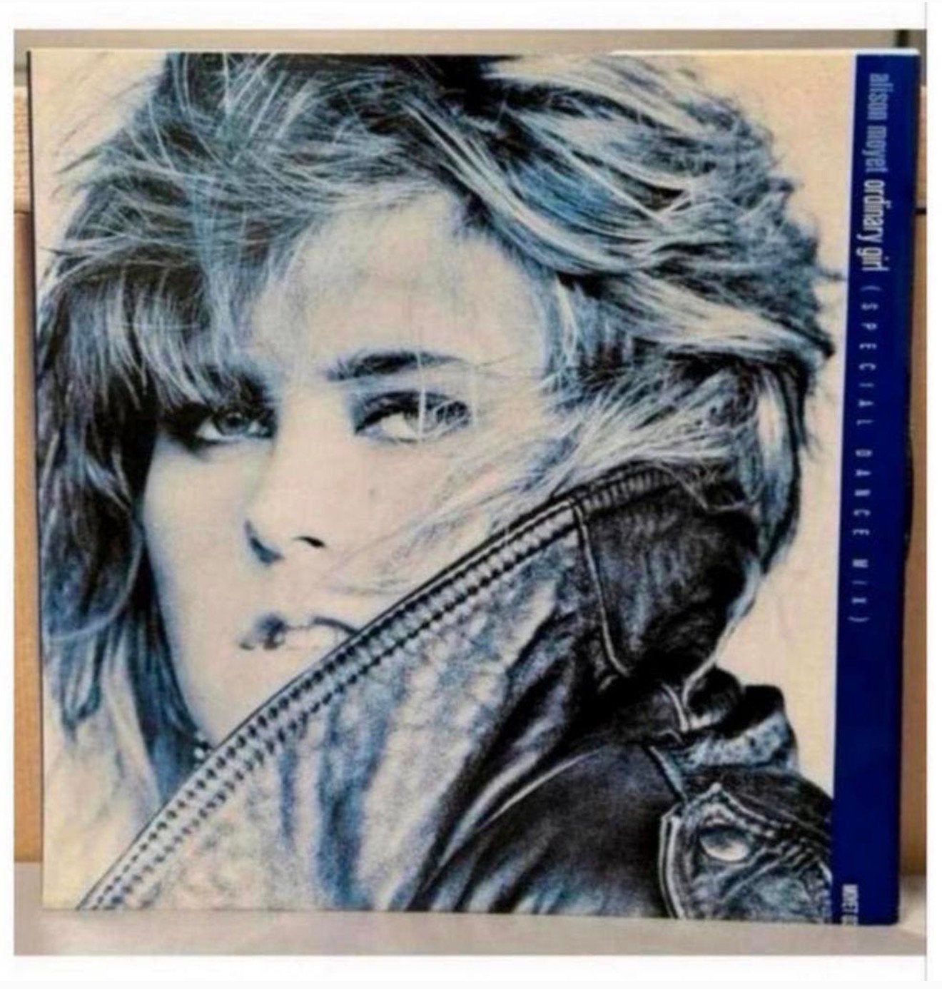 Vinyle 12 pouces d'Alison Moyet — Ordinary Girl (Dance Mix), CD & DVD, Vinyles | Dance & House, Enlèvement ou Envoi, Comme neuf