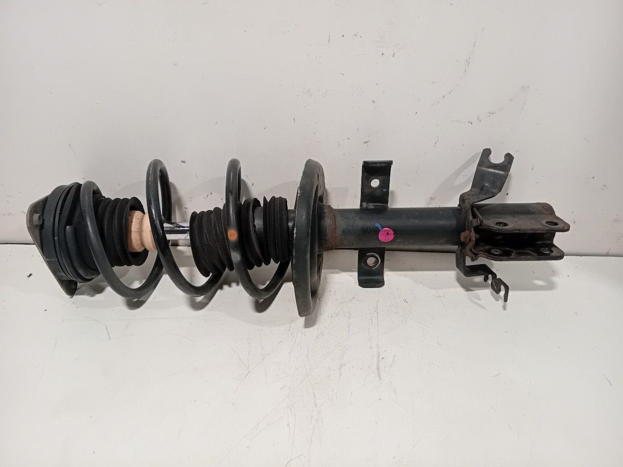 Veerpoot rechts voor Renault Clio, Onderdelen@venauto.nl, Van der Ven Autorecycling B.V., Gebruikt, Ettenseweg 76, 4706 PB Roosendaal, The Netherlands