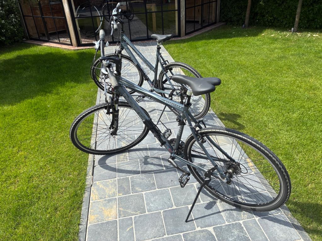 Dames en Herenfietsen te koop samen niet afzonderlijk, Fietsen en Brommers, Ophalen, Zo goed als nieuw