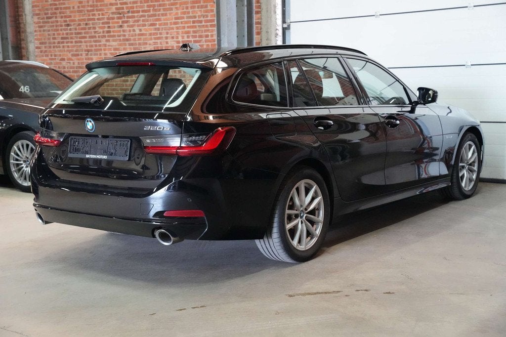 BMW 320 eA PHEV Plug in Hybride Benzine Automaat Garantie, Auto's, BMW, Automaat, 1998 cc, Stof, Gebruikt