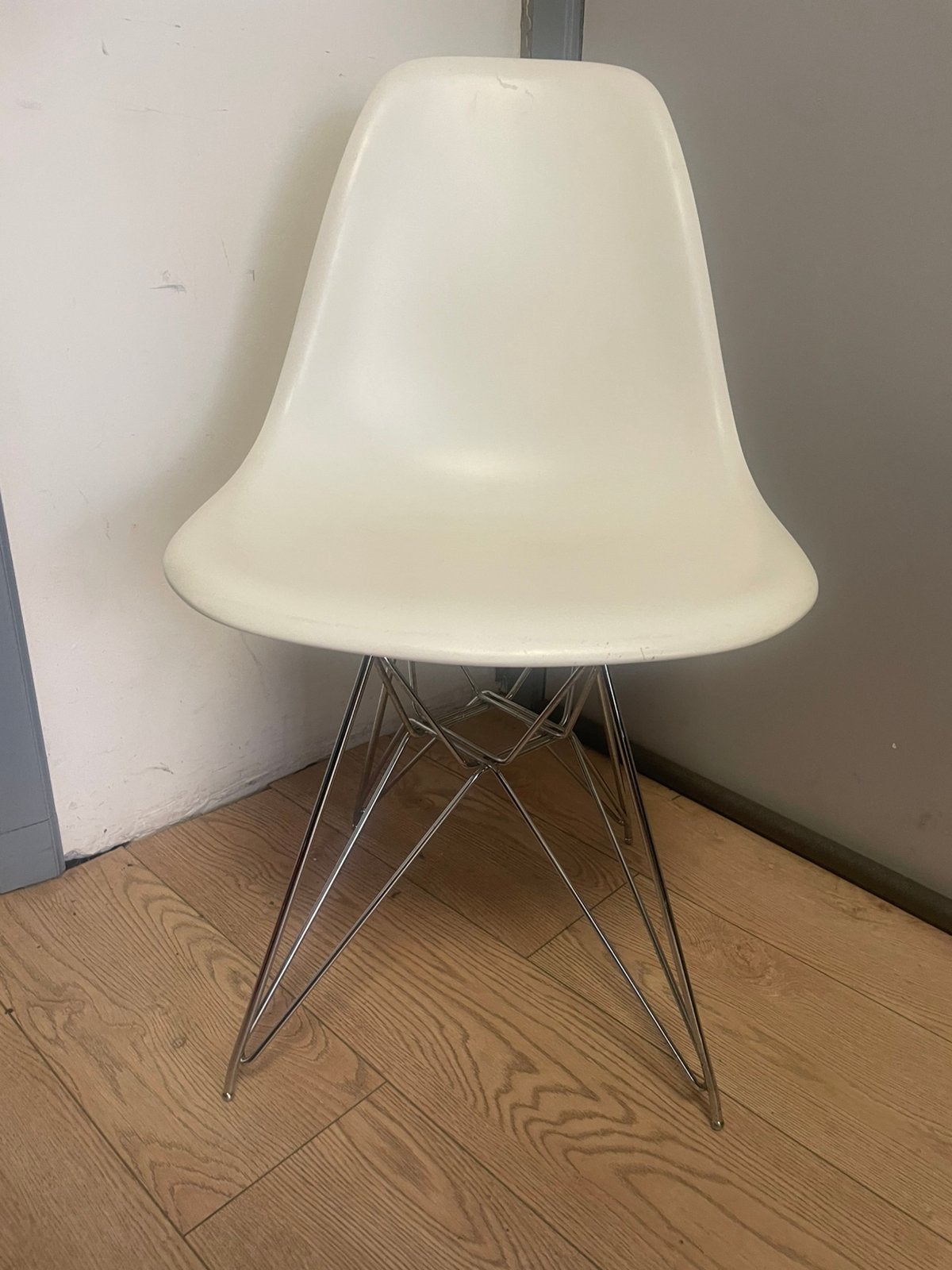 Chaise Vitra eames, Ophalen, Zo goed als nieuw